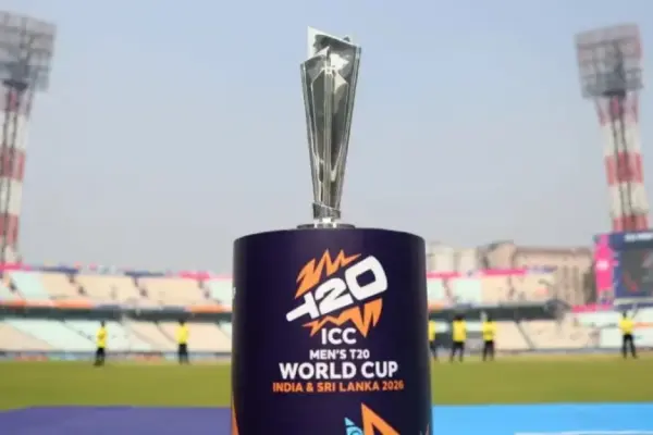 টি-টোয়েন্টি বিশ্বকাপের ট্রফি।
