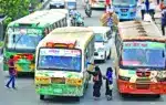 ঢাকার রাস্তায় চলাচলকারী কয়েকটি বাস।
