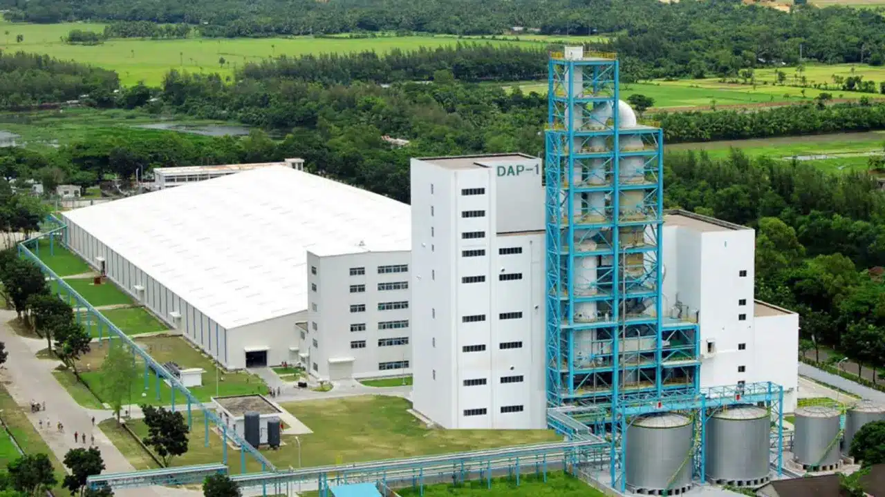 ডিএপি সার কারখানা।