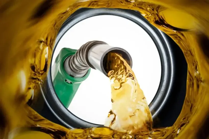 জ্বালানি তেলের প্রতীকী ছবি।