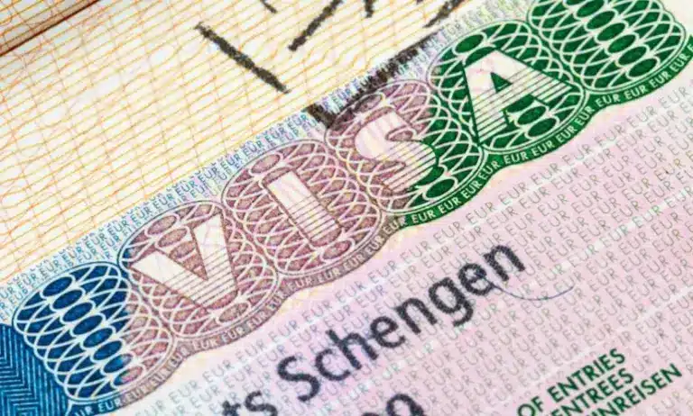 শেনজেন ভিসার ছবি।