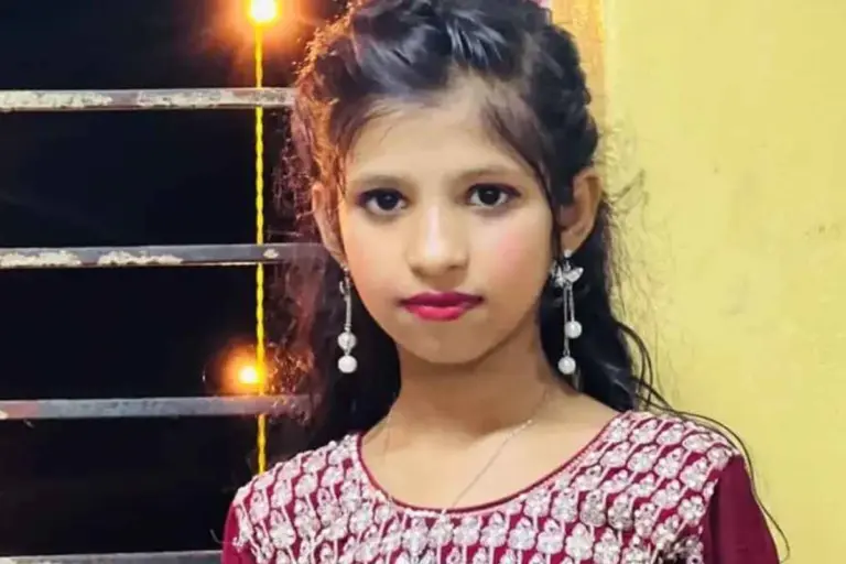 রেশমি আক্তার।
